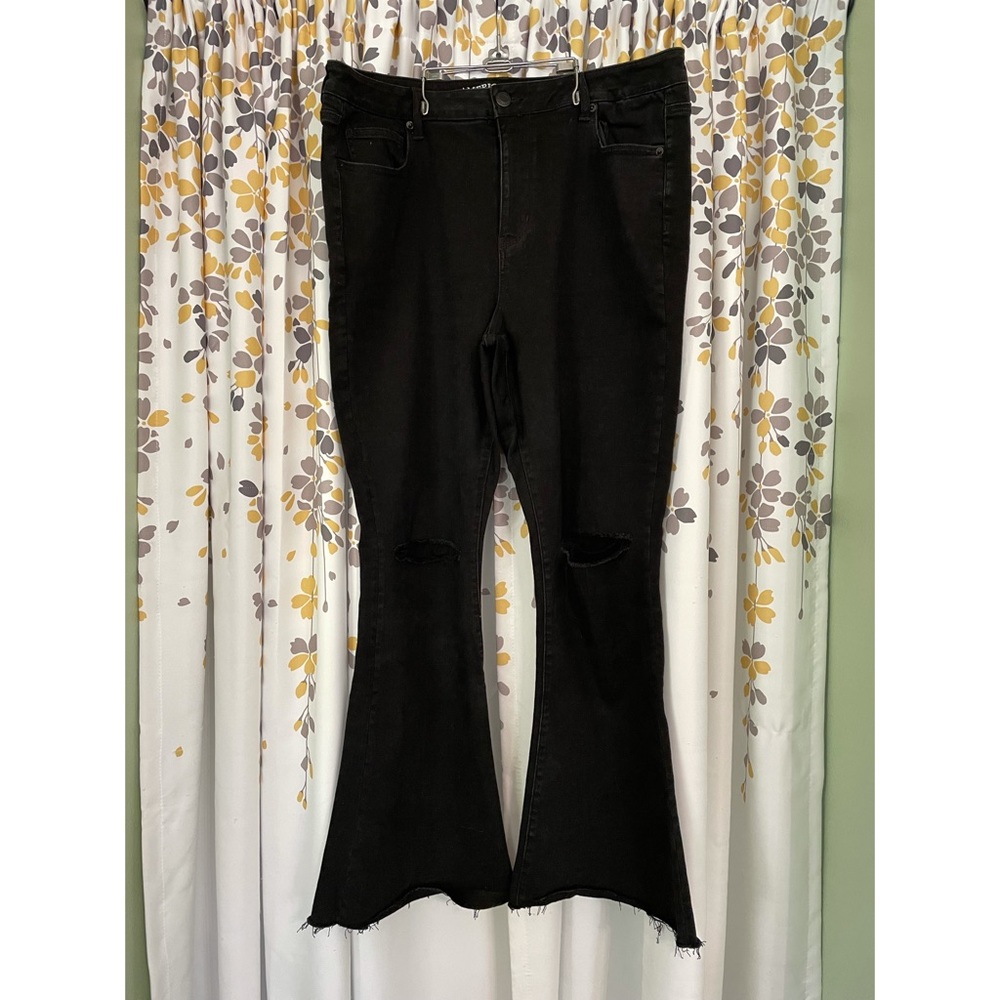 American Eagle distressed hi-rise slim flare 20s